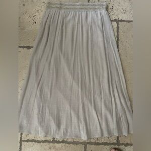 Long skirt with elastic , detailed waist
